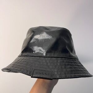 GUCCI crystal bucket hat